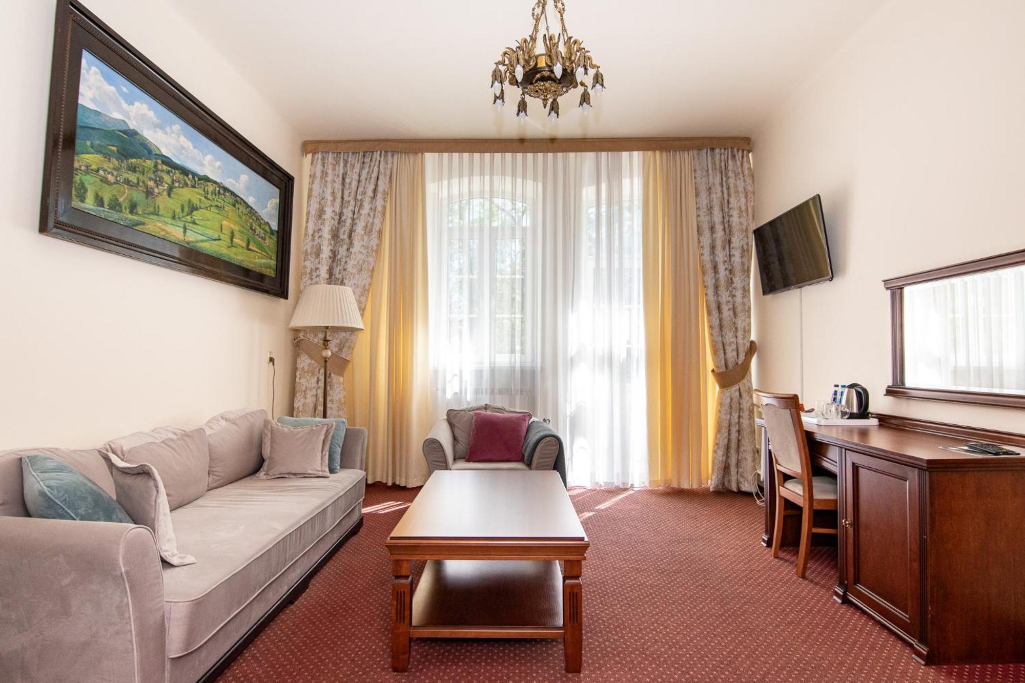 Bed and Breakfast Savoy Spała Exterior foto